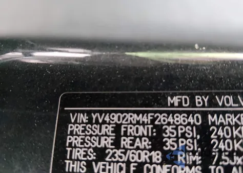 2015 Volvo Xc60 T6 Platinum z USA, uszkodzony, nr VIN YV4902RM4F2648640